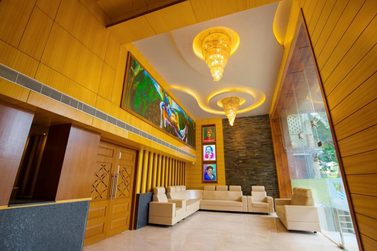 Hotel Vijayarani Tiruchirappalli Exterior photo