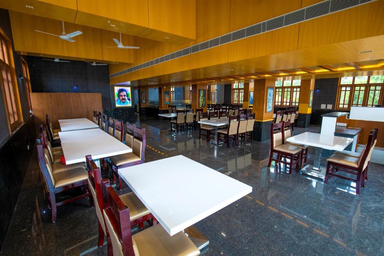 Hotel Vijayarani Tiruchirappalli Exterior photo