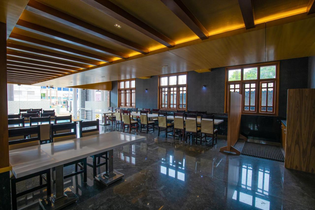 Hotel Vijayarani Tiruchirappalli Exterior photo